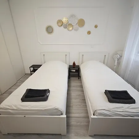 Appartamento Opéra De Paris-6 Min Walk-modern 4 Sleepe *